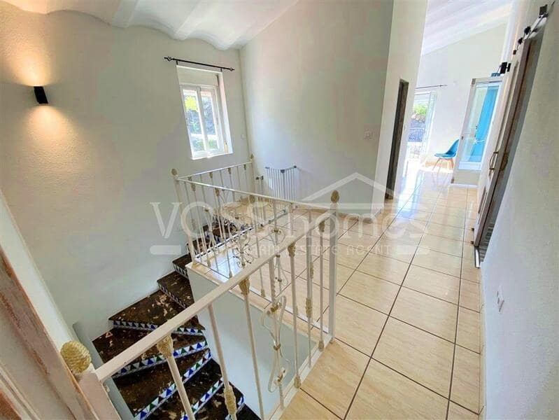 4 bedroom Villa for sale in Huercal-Overa with pool - € 319,950 (Ref: 9325910)