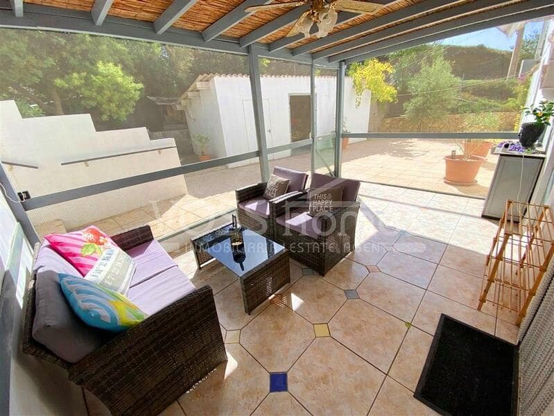 4 bedroom Villa for sale in Huercal-Overa with pool - € 319,950 (Ref: 9325910)