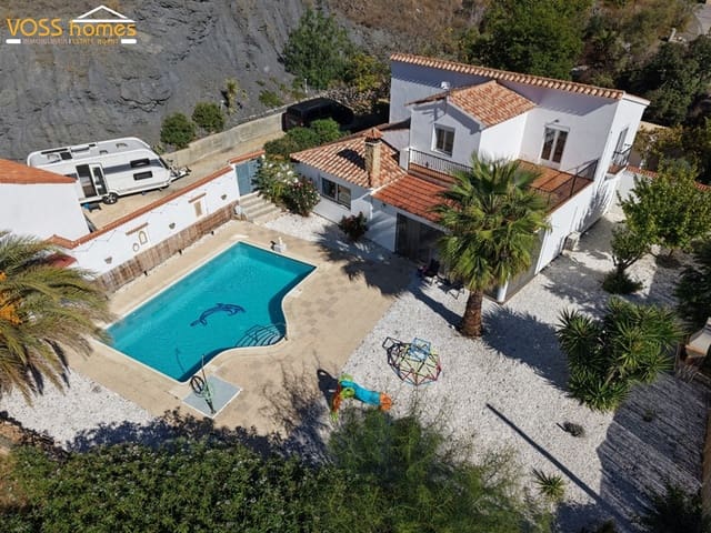 Chalet de 4 habitaciones en El Puertecico, Huércal-Overa en venta con piscina garaje - 299.950 € (Ref: 9325910)