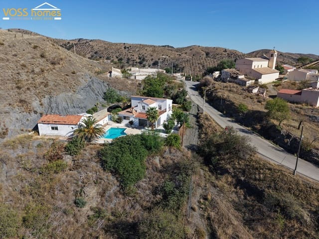 Chalet de 4 habitaciones en El Puertecico, Huércal-Overa en venta con piscina garaje - 299.950 € (Ref: 9325910)