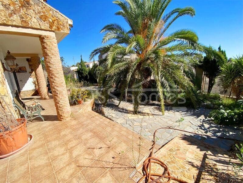 4 soverom Villa til salgs i La Alfoquia - € 340 000 (Ref: 9343587)