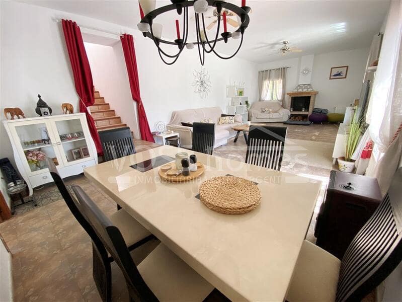 4 sovrum Villa till salu i Velez-Rubio med pool - 369 950 € (Ref: 9355321)