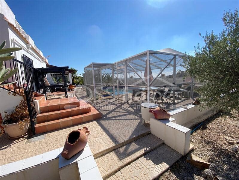 4 sovrum Villa till salu i Velez-Rubio med pool - 369 950 € (Ref: 9355321)