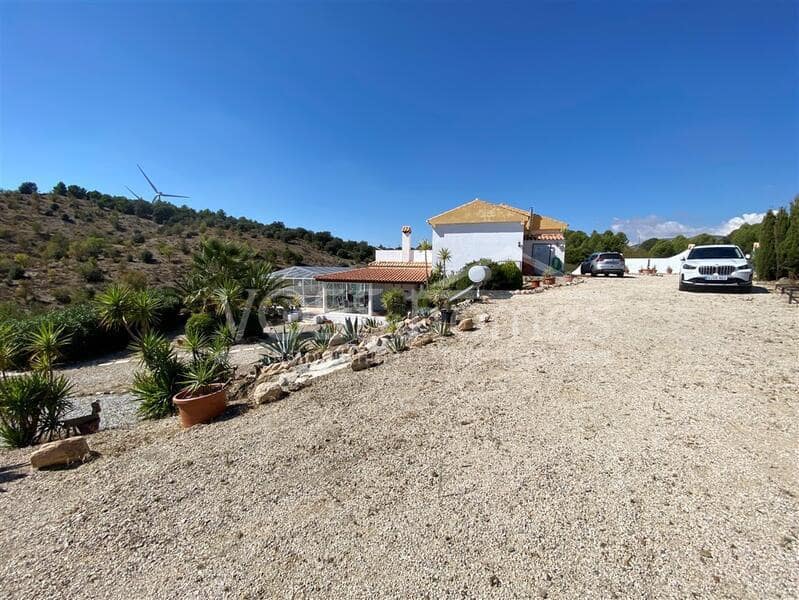 4 sovrum Villa till salu i Velez-Rubio med pool - 369 950 € (Ref: 9355321)