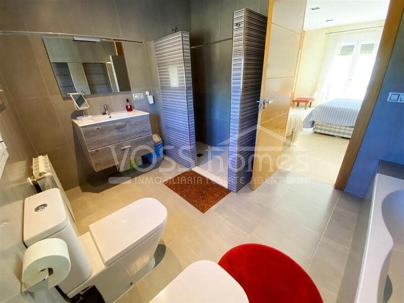 3 soveværelse Villa til salg i Puerto Lumbreras med swimmingpool - € 400.000 (Ref: 9357481)