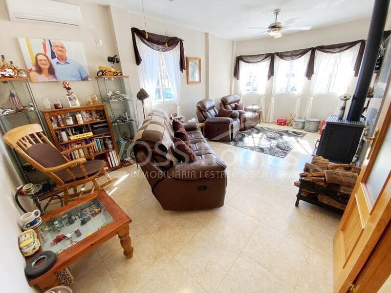 3 bedroom Villa for sale in Zurgena with pool - € 269,950 (Ref: 9357752)