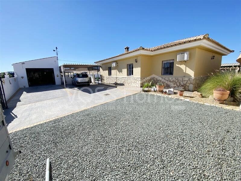 3 bedroom Villa for sale in Zurgena with pool - € 269,950 (Ref: 9357752)