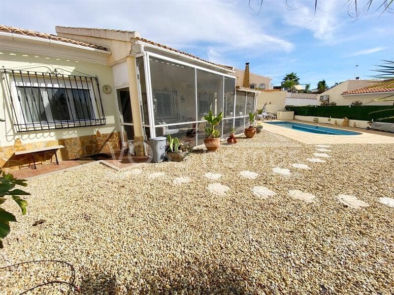 3 sypialnia Willa na sprzedaż w Huercal-Overa z basenem - 199 950 € (Ref: 9361786)