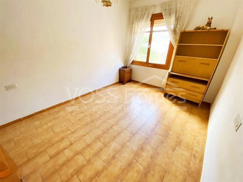 4 bedroom Apartment for sale in La Alfoquia - € 54,950 (Ref: 9363000)