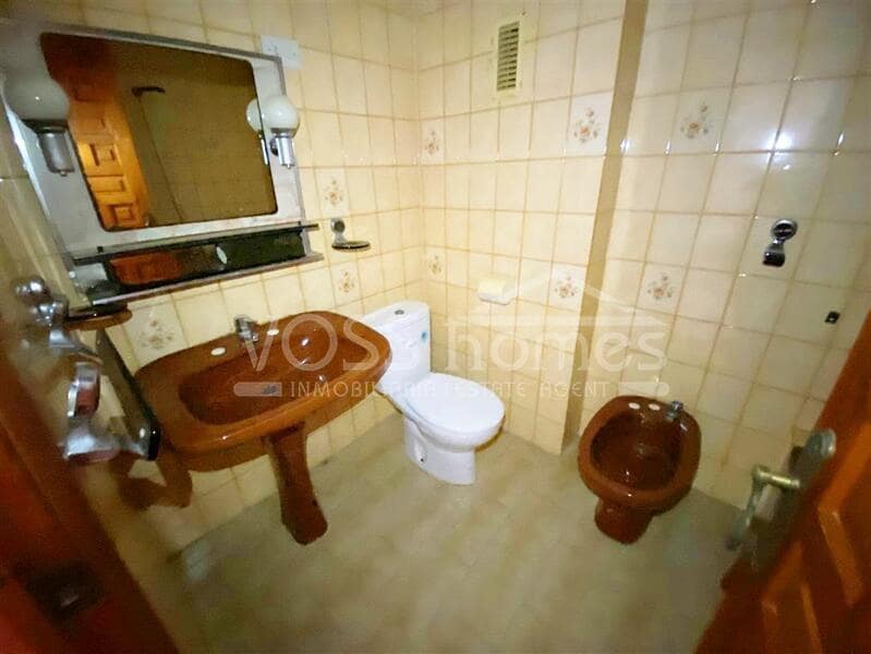 4 bedroom Apartment for sale in La Alfoquia - € 54,950 (Ref: 9363000)