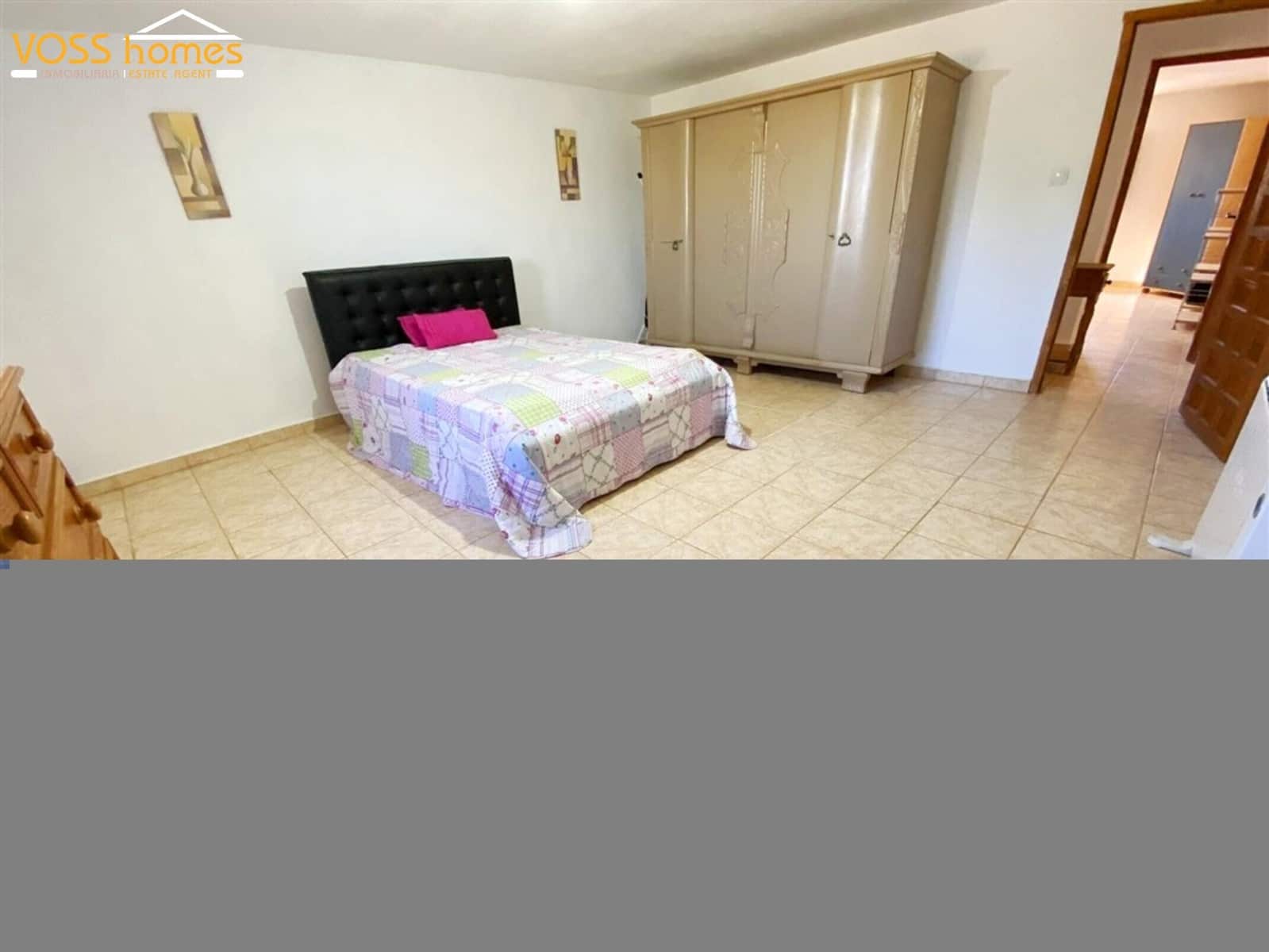 4 soveværelse Finca/Landehus til salg i Huercal-Overa med swimmingpool - € 289.950 (Ref: 9388451)