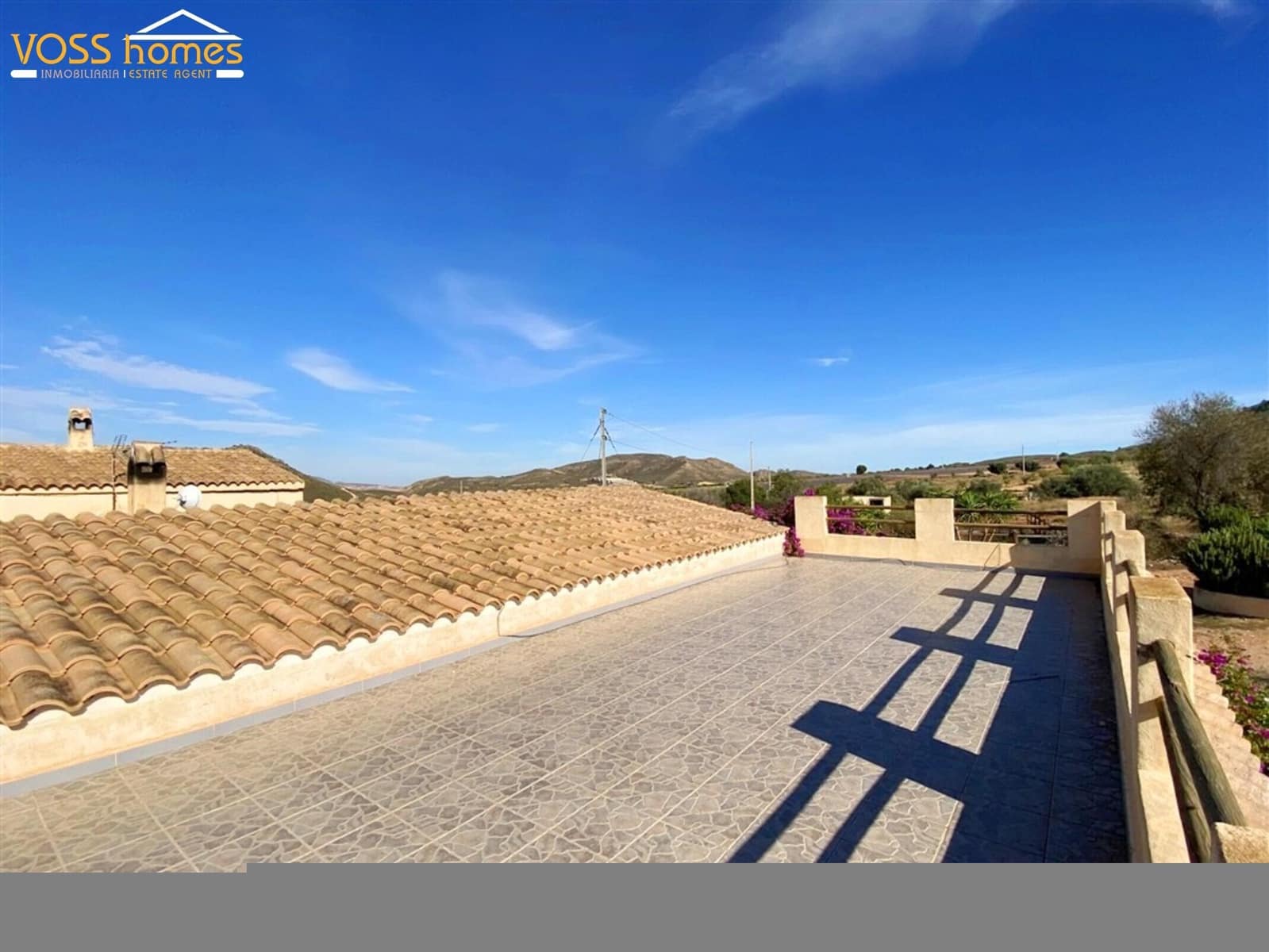 4 soveværelse Finca/Landehus til salg i Huercal-Overa med swimmingpool - € 289.950 (Ref: 9388451)