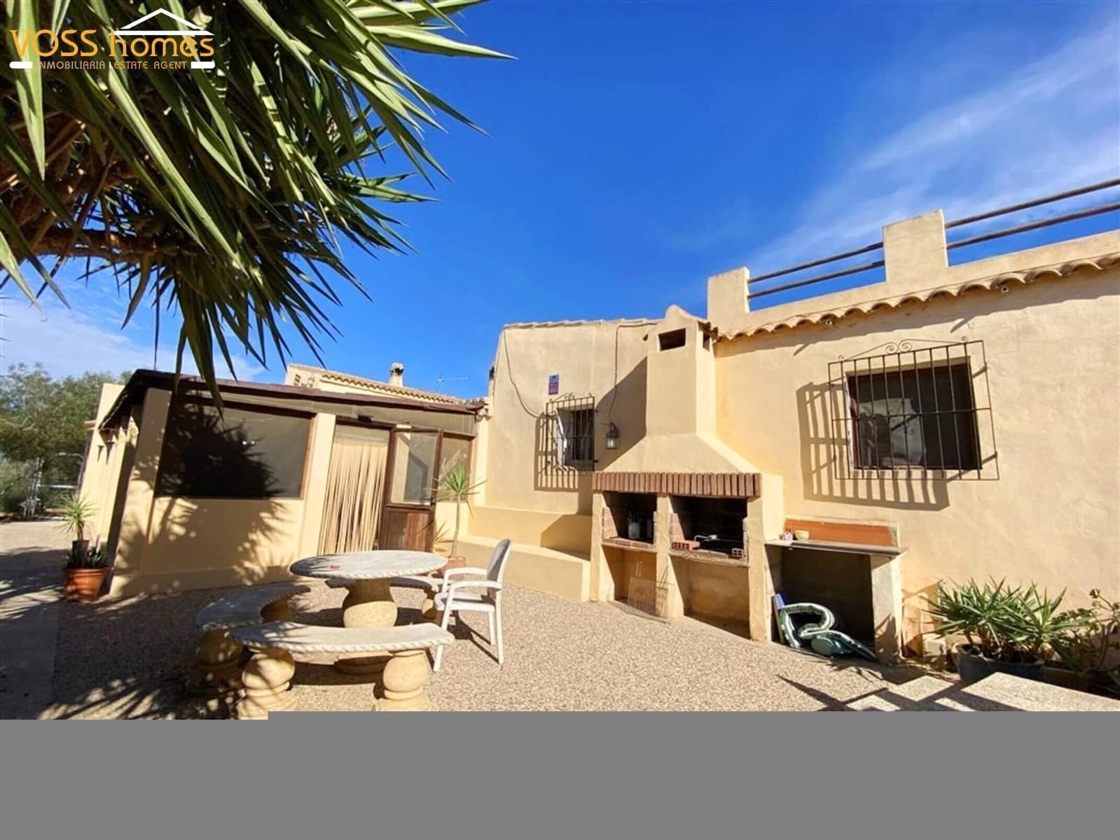 4 soveværelse Finca/Landehus til salg i Huercal-Overa med swimmingpool - € 289.950 (Ref: 9388451)