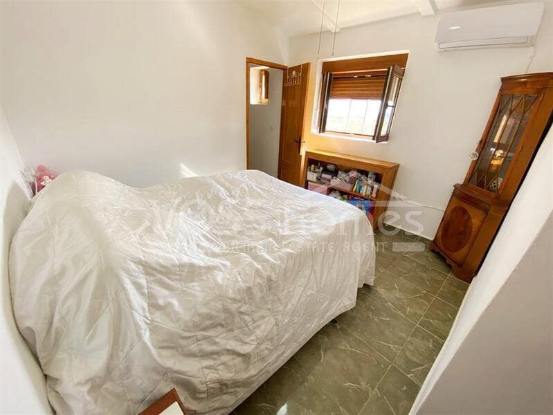 6 chambre Finca/Maison de Campagne à vendre à Huercal-Overa avec piscine - 289 950 € (Ref: 9389931)