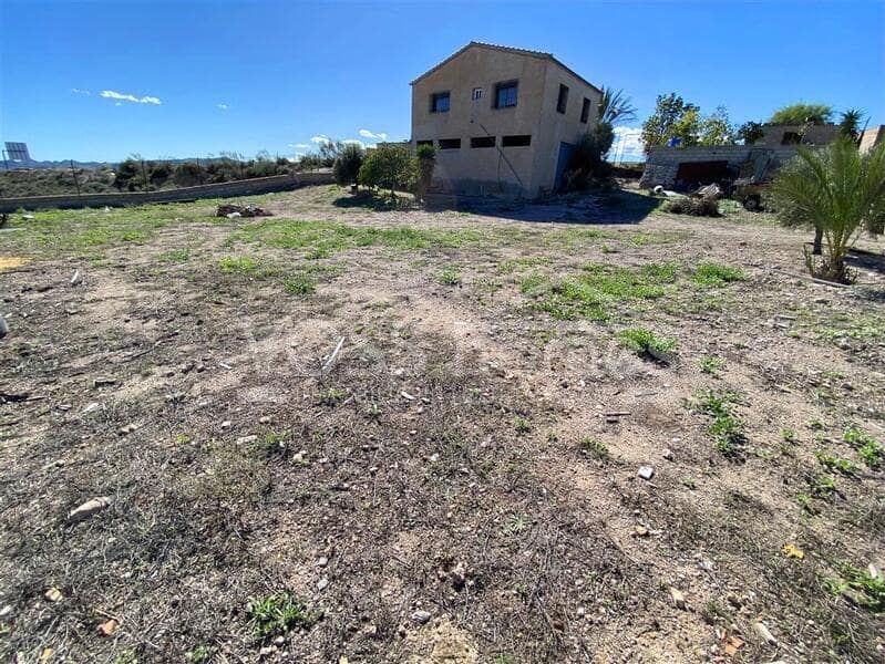 3 soveværelse Finca/Landehus til salg i La Alfoquia - € 130.000 (Ref: 9396521)