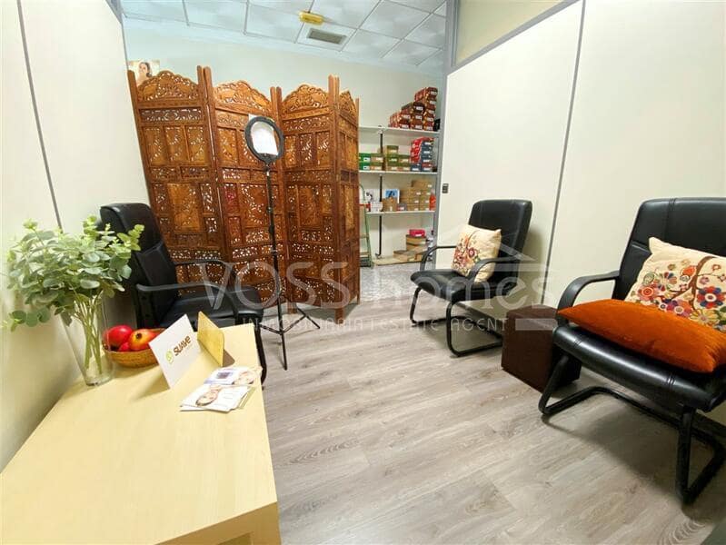 Kommersiell till salu i Huercal-Overa - 129 950 € (Ref: 9411315)