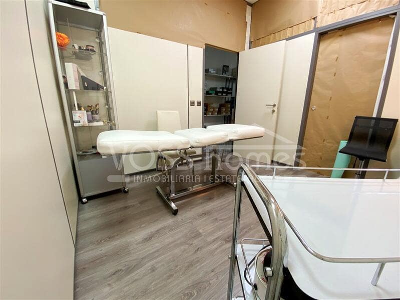 Kommersiell till salu i Huercal-Overa - 129 950 € (Ref: 9411315)