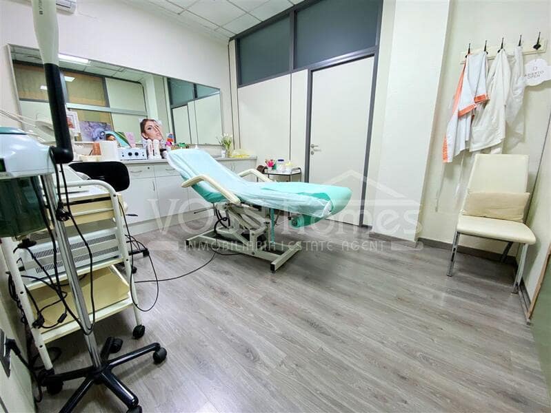 Kommersiell till salu i Huercal-Overa - 129 950 € (Ref: 9411315)