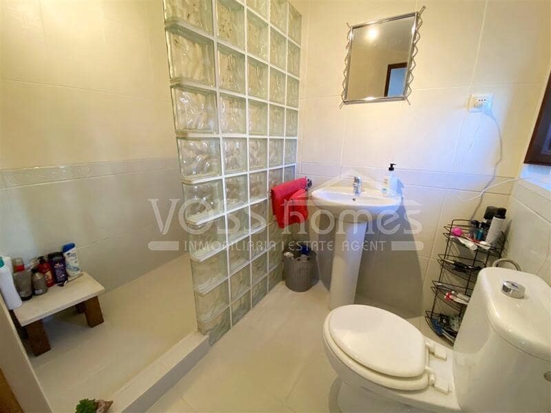 5 slaapkamer Huis te koop in Huercal-Overa met zwembad - € 269.950 (Ref: 9436288)