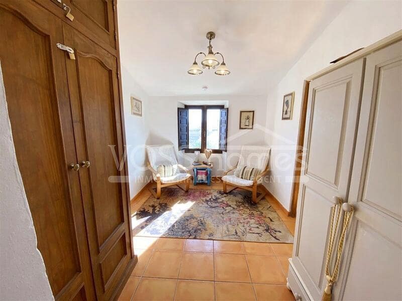 5 slaapkamer Huis te koop in Huercal-Overa met zwembad - € 269.950 (Ref: 9436288)