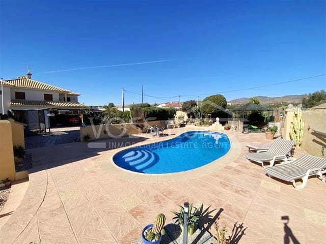 5 bedroom Townhouse for sale in Las Labores, Huércal-Overa with pool - € 269,950 (Ref: 9436288)