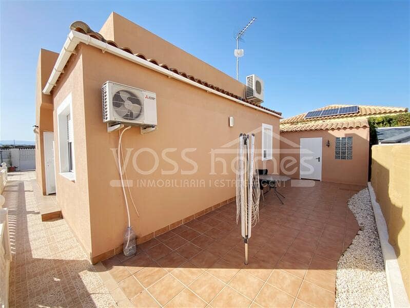 3 soveværelse Villa til salg i La Alfoquia med swimmingpool - € 254.950 (Ref: 9449926)