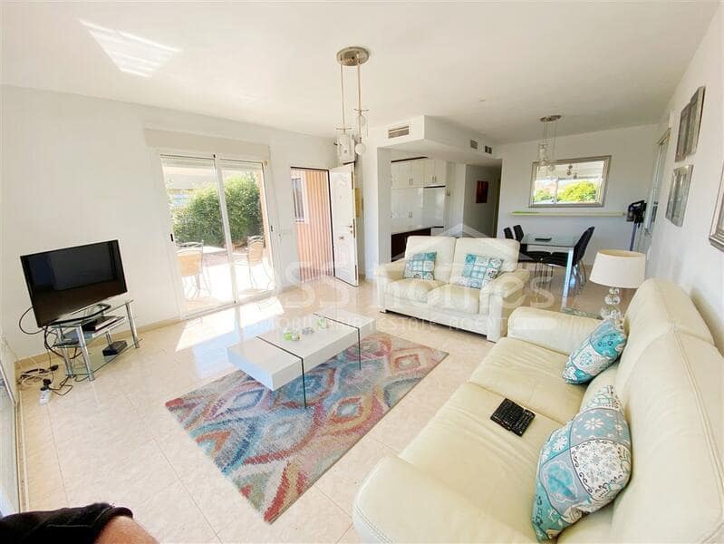 3 bedroom Villa for sale in La Alfoquia with pool - € 289,950 (Ref: 9450065)