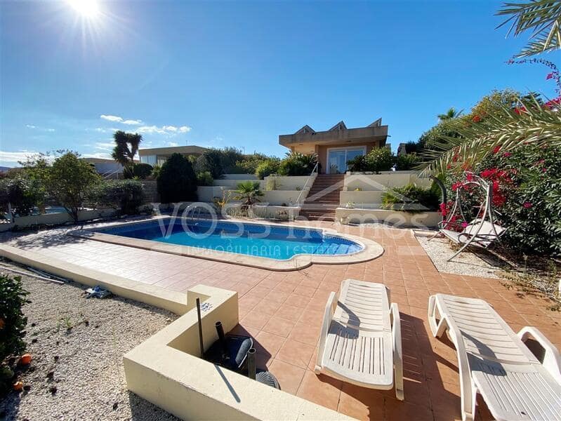 3 bedroom Villa for sale in La Alfoquia with pool - € 289,950 (Ref: 9450065)