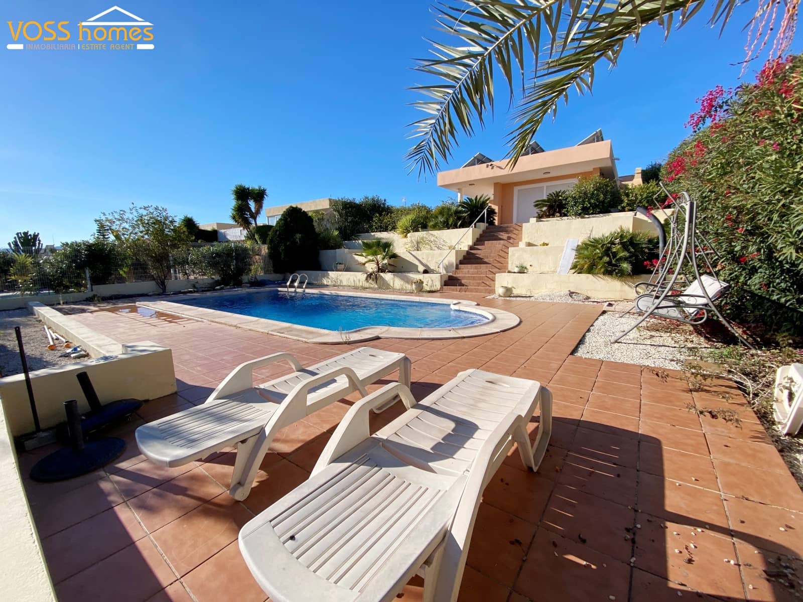 3 Zimmer Villa zu verkaufen in La Alfoquia mit Pool - 289.950 € (Ref: 9450065)