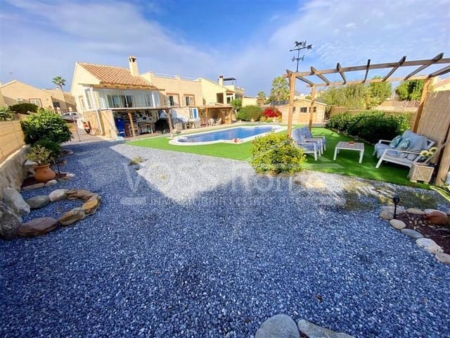 3 soveværelse Villa til salg i La Alfoquia, Zurgena med swimmingpool - € 274.950 (Ref: 9451388)