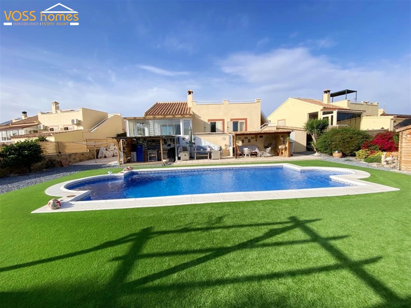 3 soveværelse Villa til salg i La Alfoquia med swimmingpool - € 274.950 (Ref: 9451388)