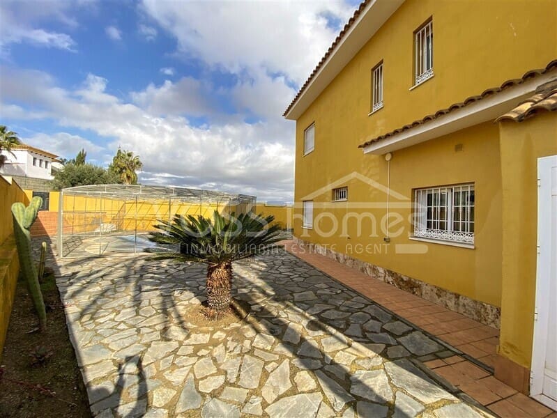 4 chambre Villa/Maison à vendre à Huercal-Overa avec piscine - 299 950 € (Ref: 9462908)