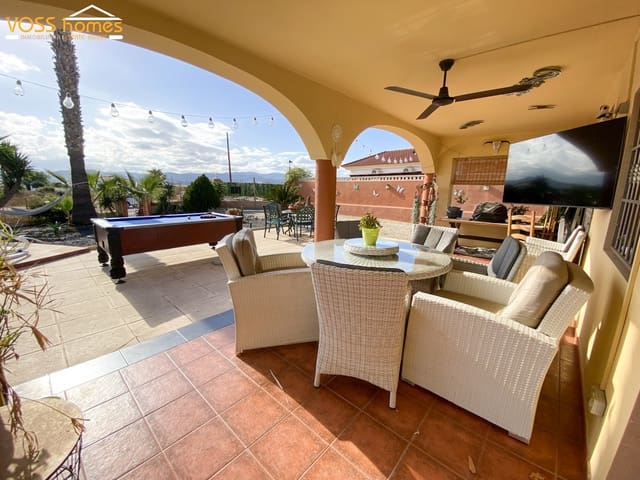 3 sypialnia Willa na sprzedaż w Zurgena z basenem - 259 950 € (Ref: 9476265)