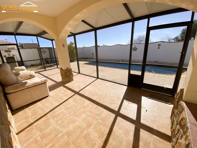 Chalet de 2 habitaciones en Huércal-Overa en venta con piscina - 169.950 € (Ref: 9494743)