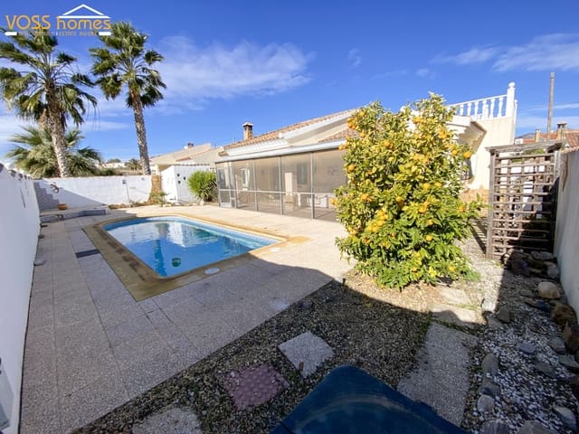 Chalet de 2 habitaciones en Huércal-Overa en venta con piscina - 169.950 € (Ref: 9494743)