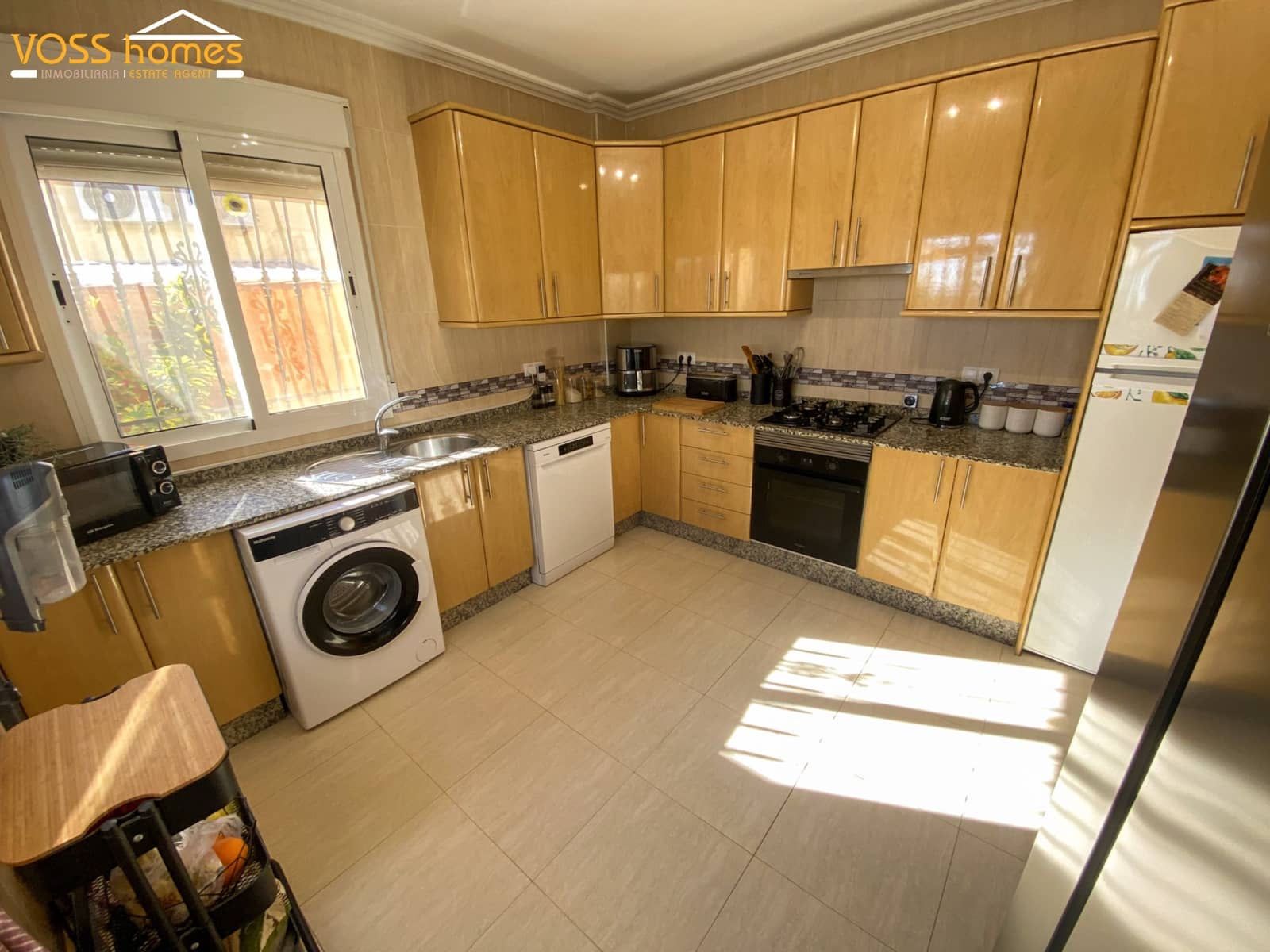 3 bedroom Villa for sale in Huercal-Overa with pool - € 274,950 (Ref: 9500343)