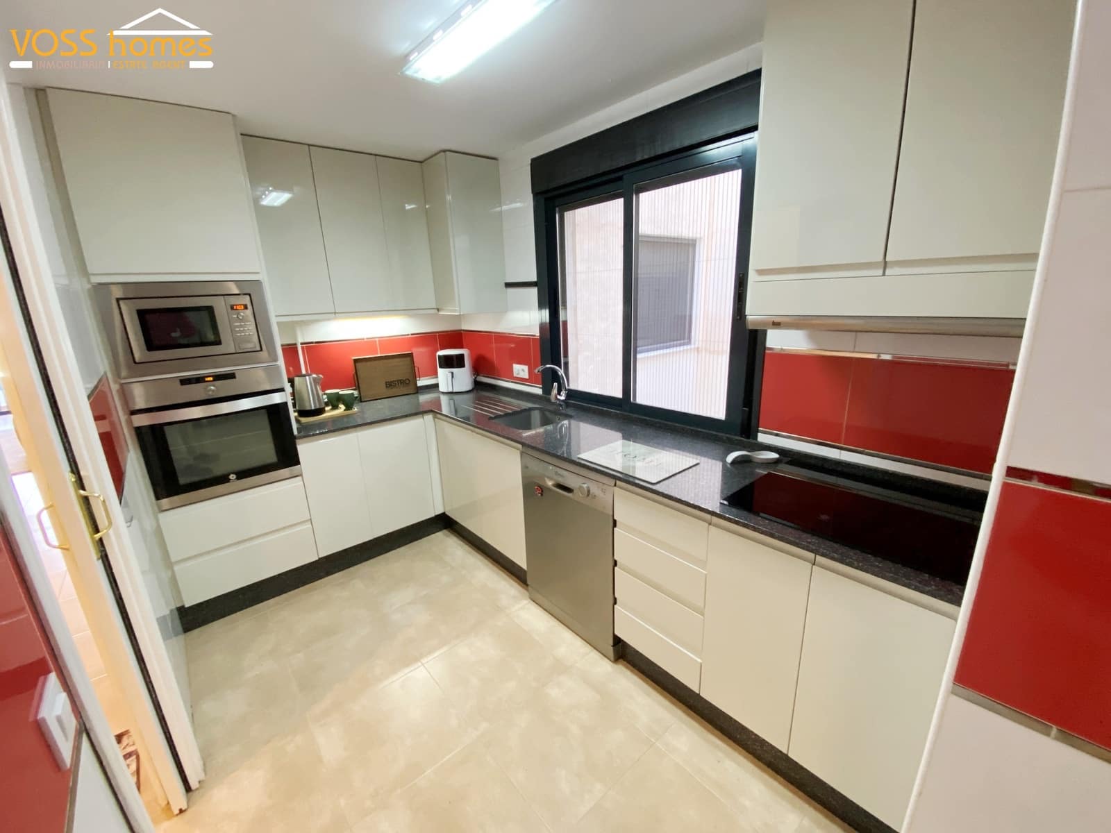 4 bedroom Apartment for sale in Huercal-Overa - € 189,950 (Ref: 9500743)