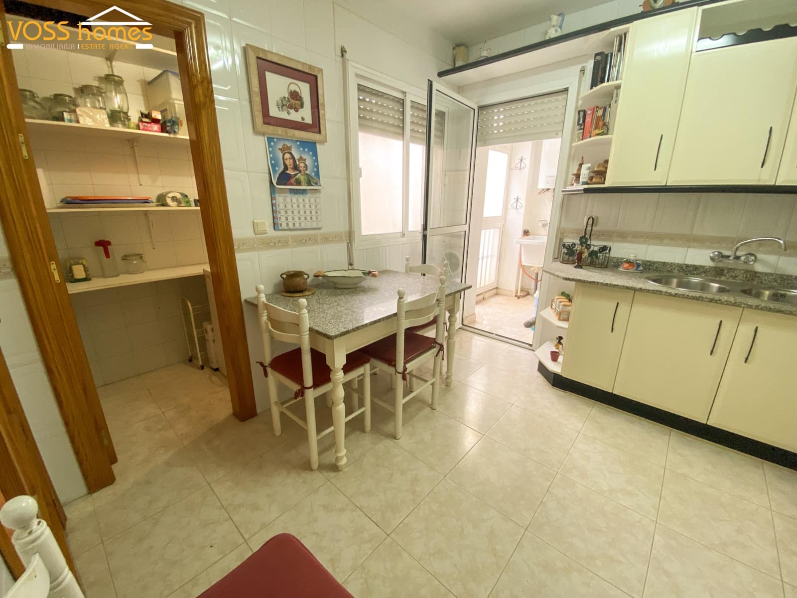 4 slaapkamer Appartement te koop in La Alfoquia - € 109.950 (Ref: 9528044)