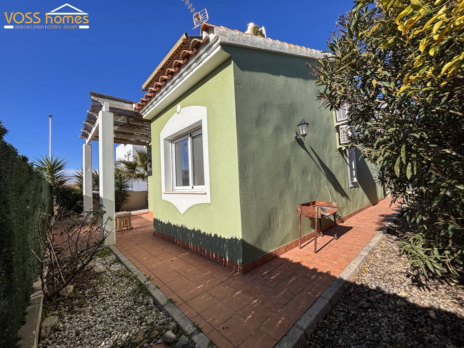 2 bedroom Villa for sale in Huercal-Overa - € 114,950 (Ref: 9534925)