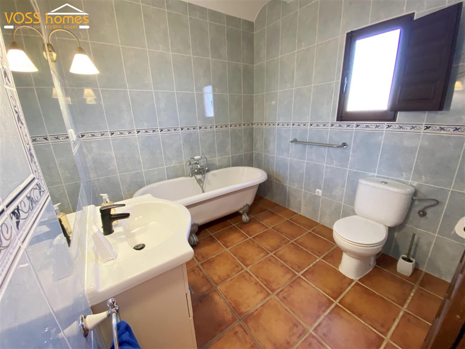 6 bedroom Finca/Country House for sale in Almendricos - € 369,950 (Ref: 9629552)