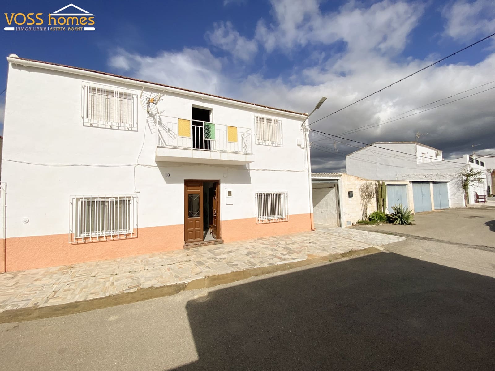 4 bedroom Finca/Country House for sale in La Alfoquia - € 159,000 (Ref: 9675960)