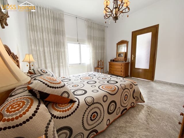 4 bedroom Finca/Country House for sale in La Alfoquia, Zurgena - € 159,000 (Ref: 9675960)