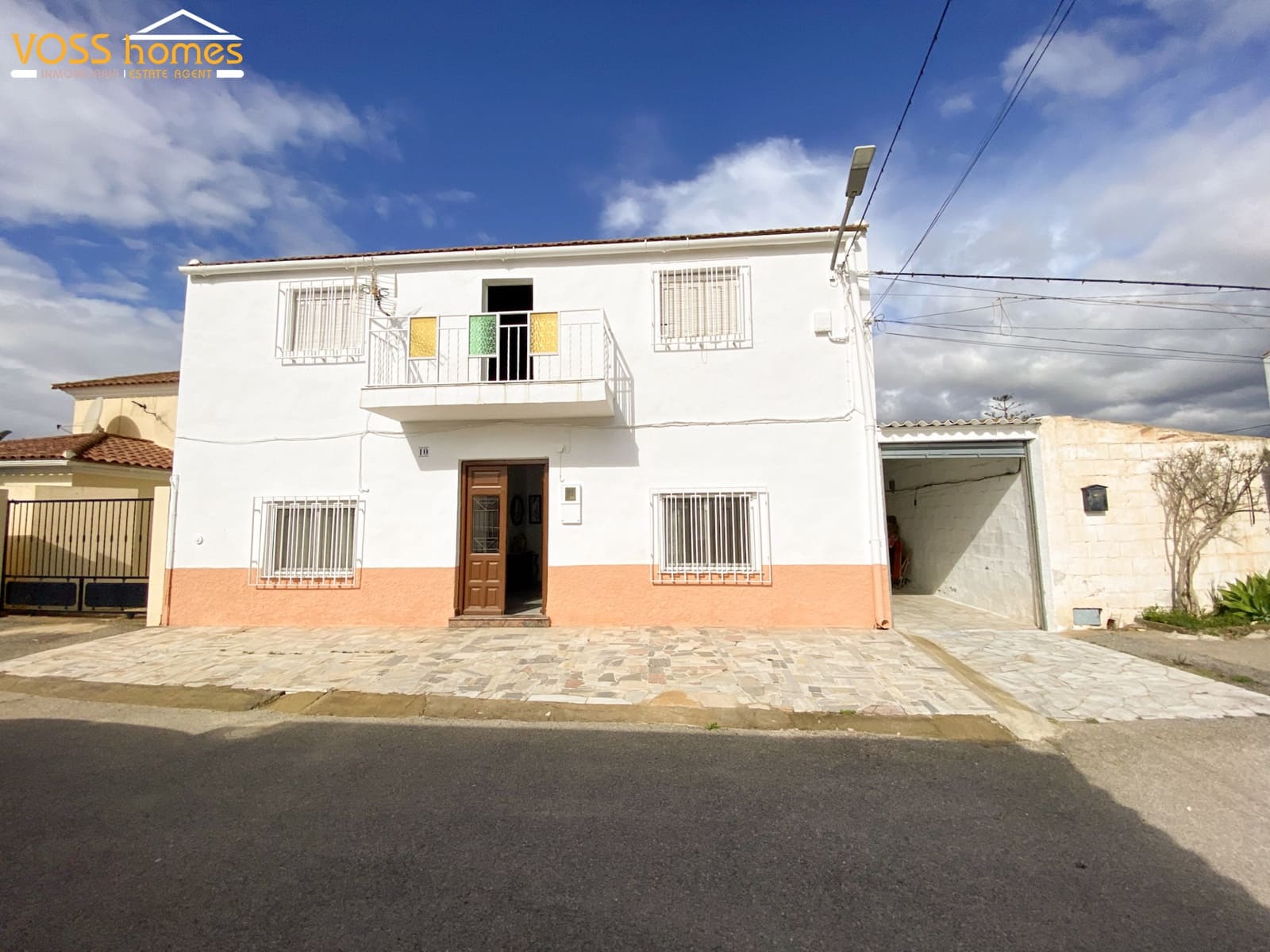 4 bedroom Finca/Country House for sale in La Alfoquia - € 159,000 (Ref: 9675960)