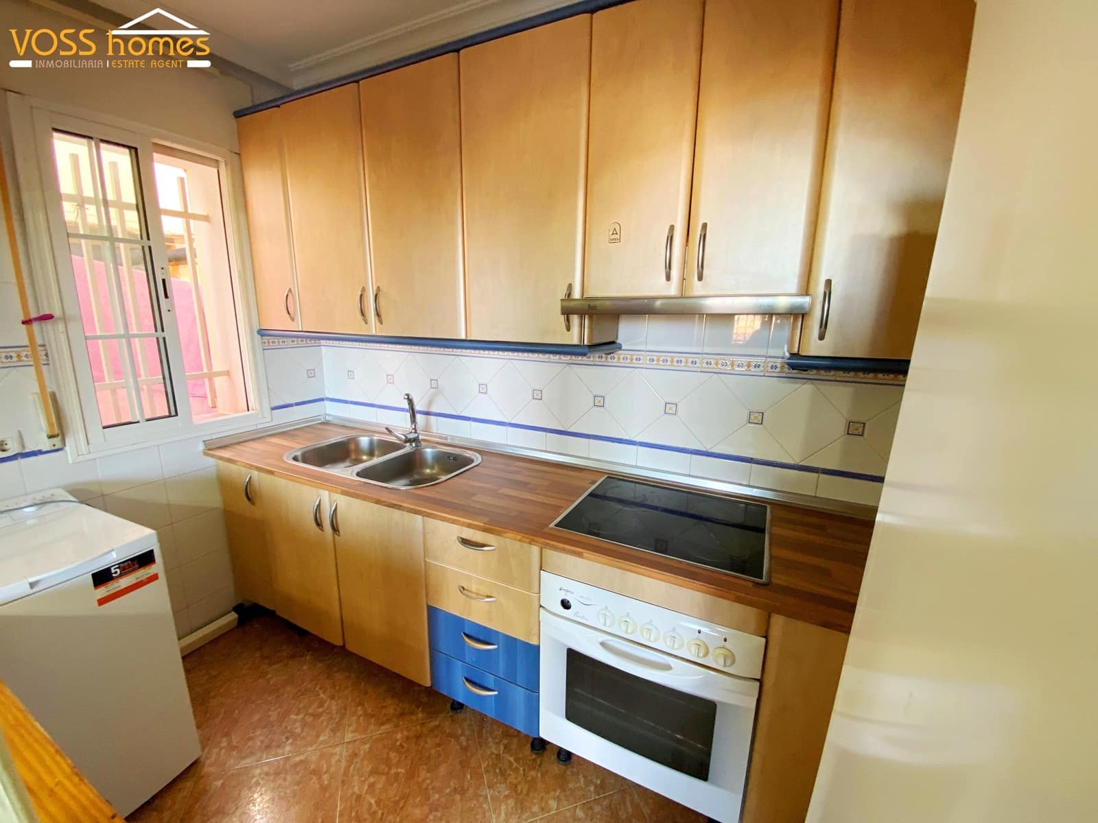 4 bedroom Apartment for sale in Huercal-Overa - € 110,000 (Ref: 9675962)