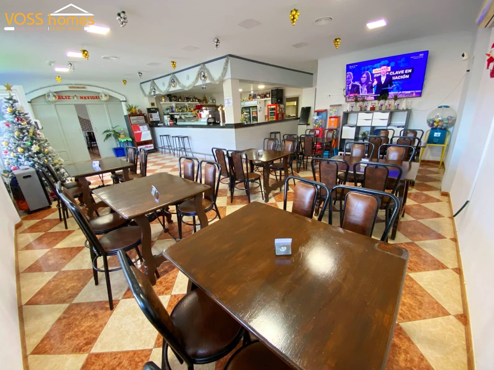 Commercieel te koop in Huercal-Overa - € 275.000 (Ref: 9679100)