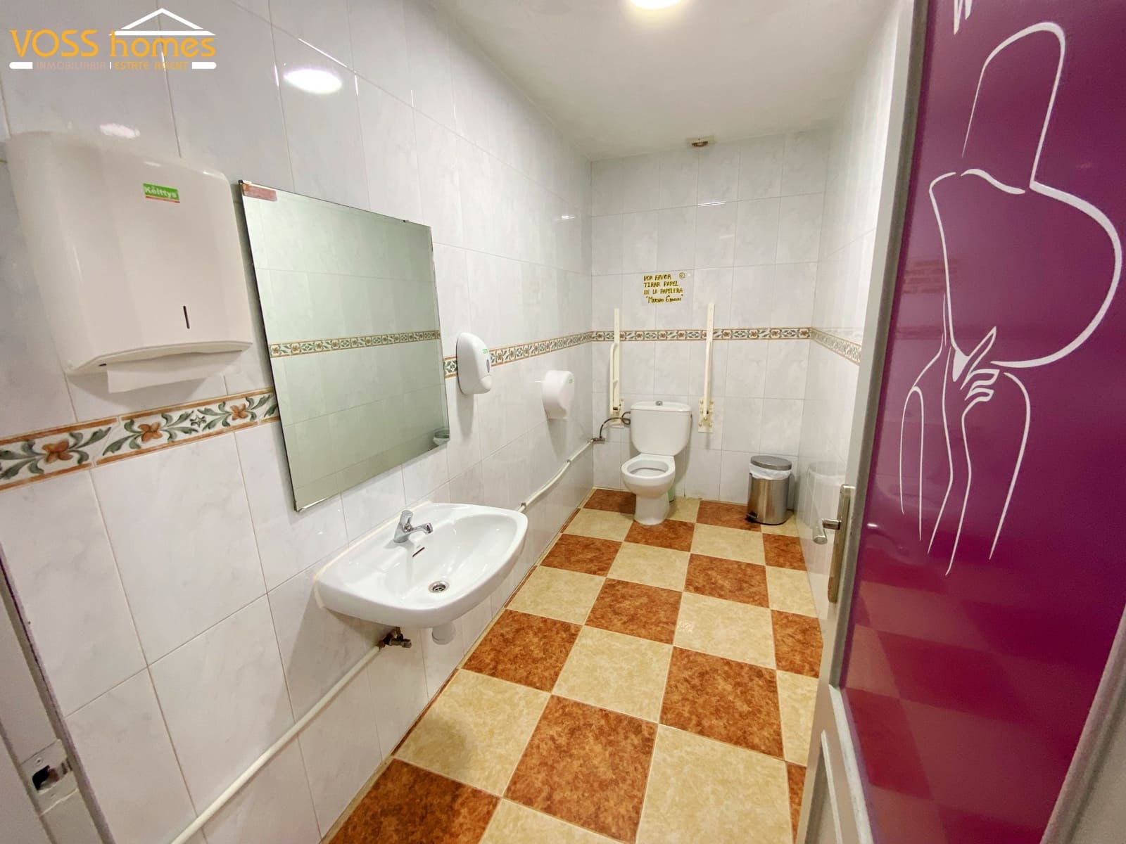 Commercieel te koop in Huercal-Overa - € 275.000 (Ref: 9679100)