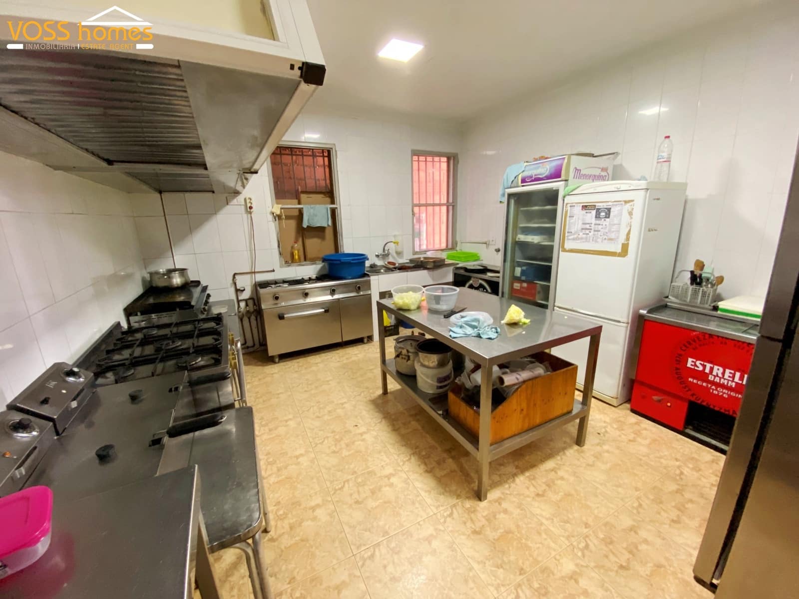 Commercieel te koop in Huercal-Overa - € 275.000 (Ref: 9679100)