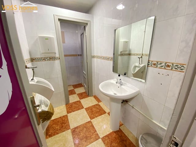 Gewerbe zu verkaufen in Huércal-Overa - 275.000 € (Ref: 9679100)