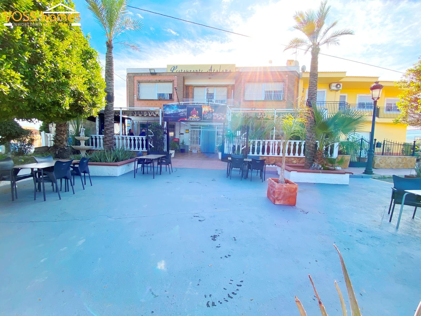 Commercieel te koop in Huercal-Overa - € 275.000 (Ref: 9679100)