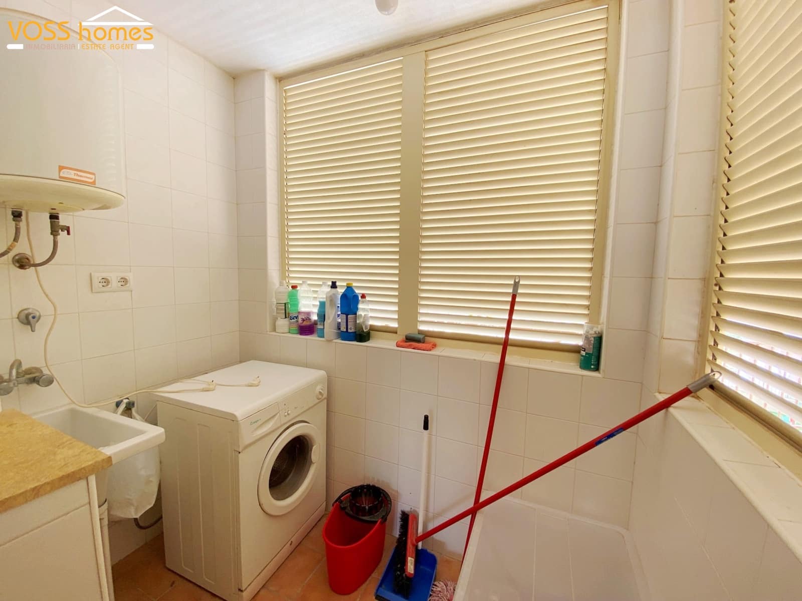 2 bedroom Apartment for sale in La Alfoquia with pool - € 107,500 (Ref: 9696743)